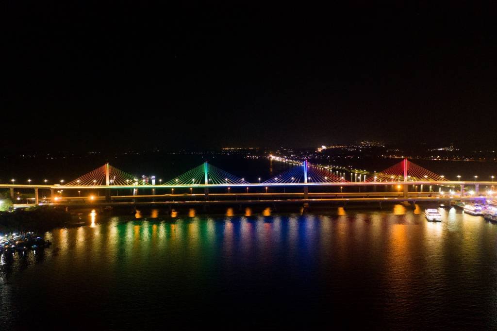 Branding Strategy: FPA Lights up Goa's Atal Setu Bridge in rainbow colours